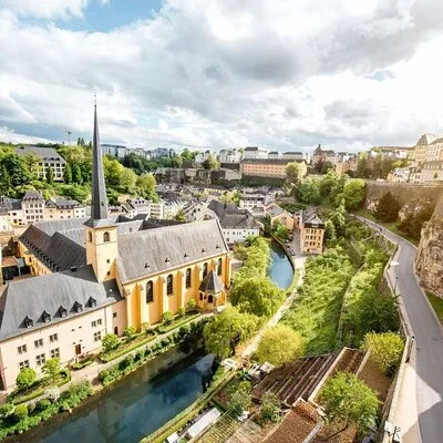 Luxembourg city walking and wine tasting tour
