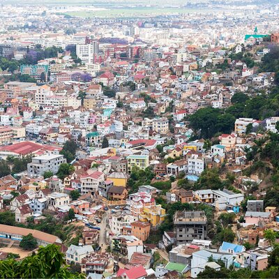 Antananarivo : Custom Walking Tour With A Guide (Private Tour)