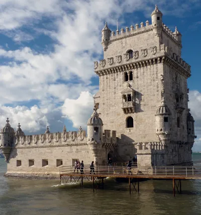 Full-Day Lisbon Walking Tour of Baixa, Chiado, Alfama and Belem
