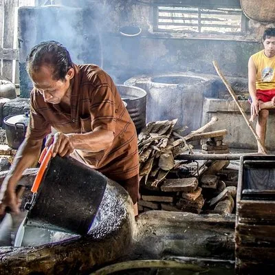 Borobudur: Village Tour with Pottery and Tofu Making