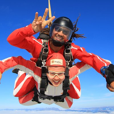 10, 000ft Skydive over Abel Tasman with NZ's Most Epic Scenery