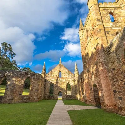 iWander Tasmania