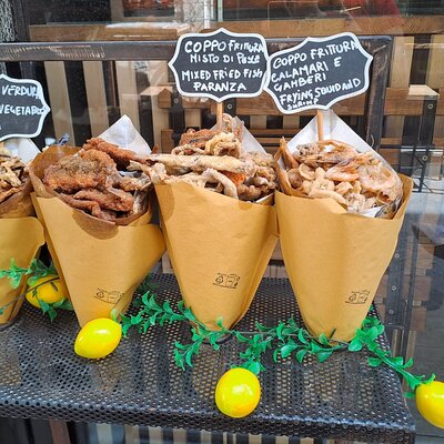 Syracuse Ortigia - Sicilian Street Food Tour by Do Eat Better