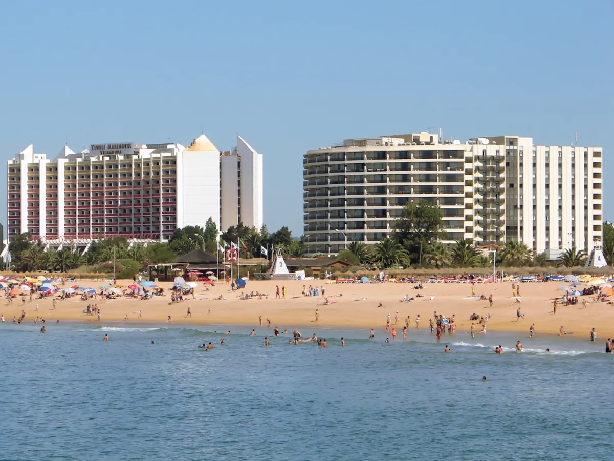 Vilamoura Benagil and Dolphins Tour