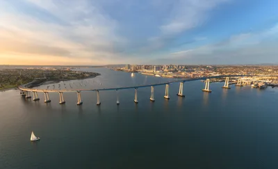 San Diego City Cruises: Gourmet Dinner Cruise with Skyline Views