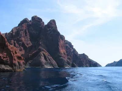 Half-Day Boat Trip in Corsica to Scandola Nature Reserve and Calanche de Piana