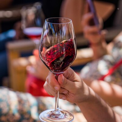 The Six o'clock Wine Tasting in Kefalonia Greece