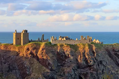 Dunnottar Castle and Royal Deeside Small-Group Day Trip from Aberdeen