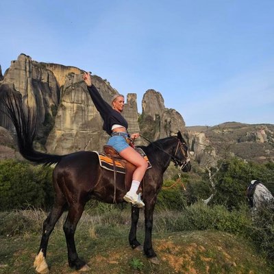 Morning Horseback Tour in Meteora with Monastery Ypapanti