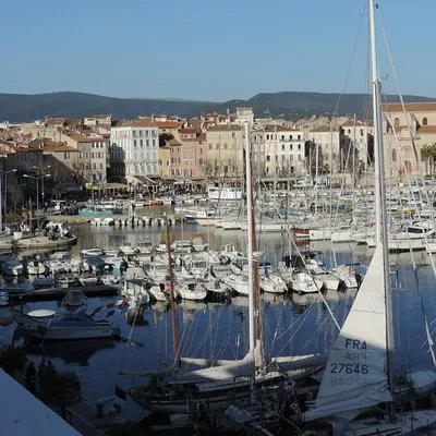 Visit of La Ciotat: Humorous | Instructive | Old Center