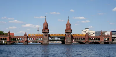 Berlin Craft Beer and Cultural Tour with Snack