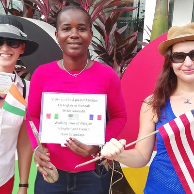 Abidjan Walking Tour (French and English)