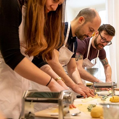 Cesarine: Small group Pasta and Tiramisu class in Viareggio