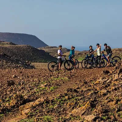Corralejo: self guided Ebike tour to Popcorn beach and volcanoes