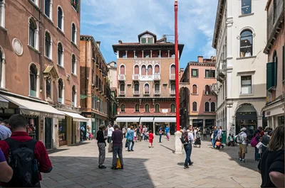 Teatro La Fenice Walking Tour in Venice