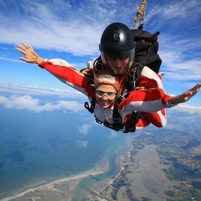 13, 000ft Skydive over Abel Tasman with NZ's Most Epic Scenery