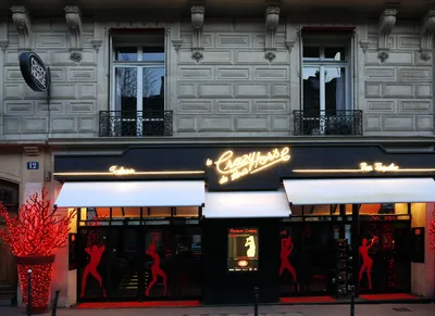 Paris Crazy Horse Cabaret Show with Champagne and Beverages