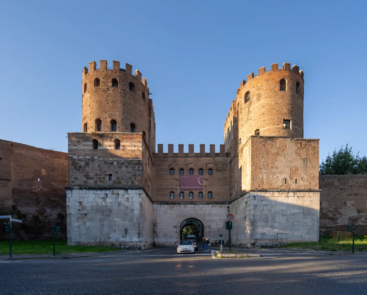 Rome Appian Way Aqueducts E-Bike Tour with Catacombs and Lunch Option