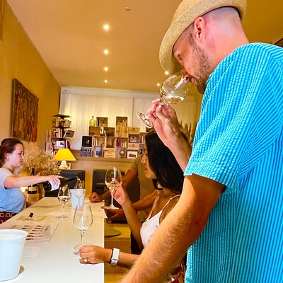 3 hours of Tour in the Wines of Châteauneuf-du-Pape