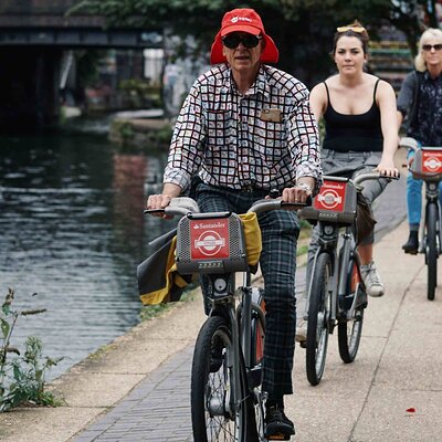 Mumbai City Night Cycling Tour Experience