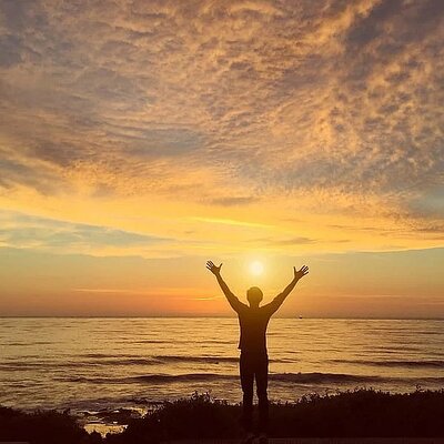 Santa Maria: Guided Coastal Hike & Costa de Fragata Sunrise