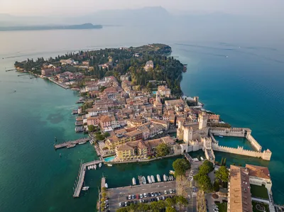 Lake Garda Mini Cruise by Boat: Sirmione Peninsula