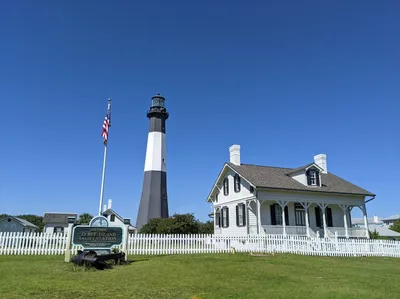 Historic Tour of Tybee Island by Open-Air Golf Cart