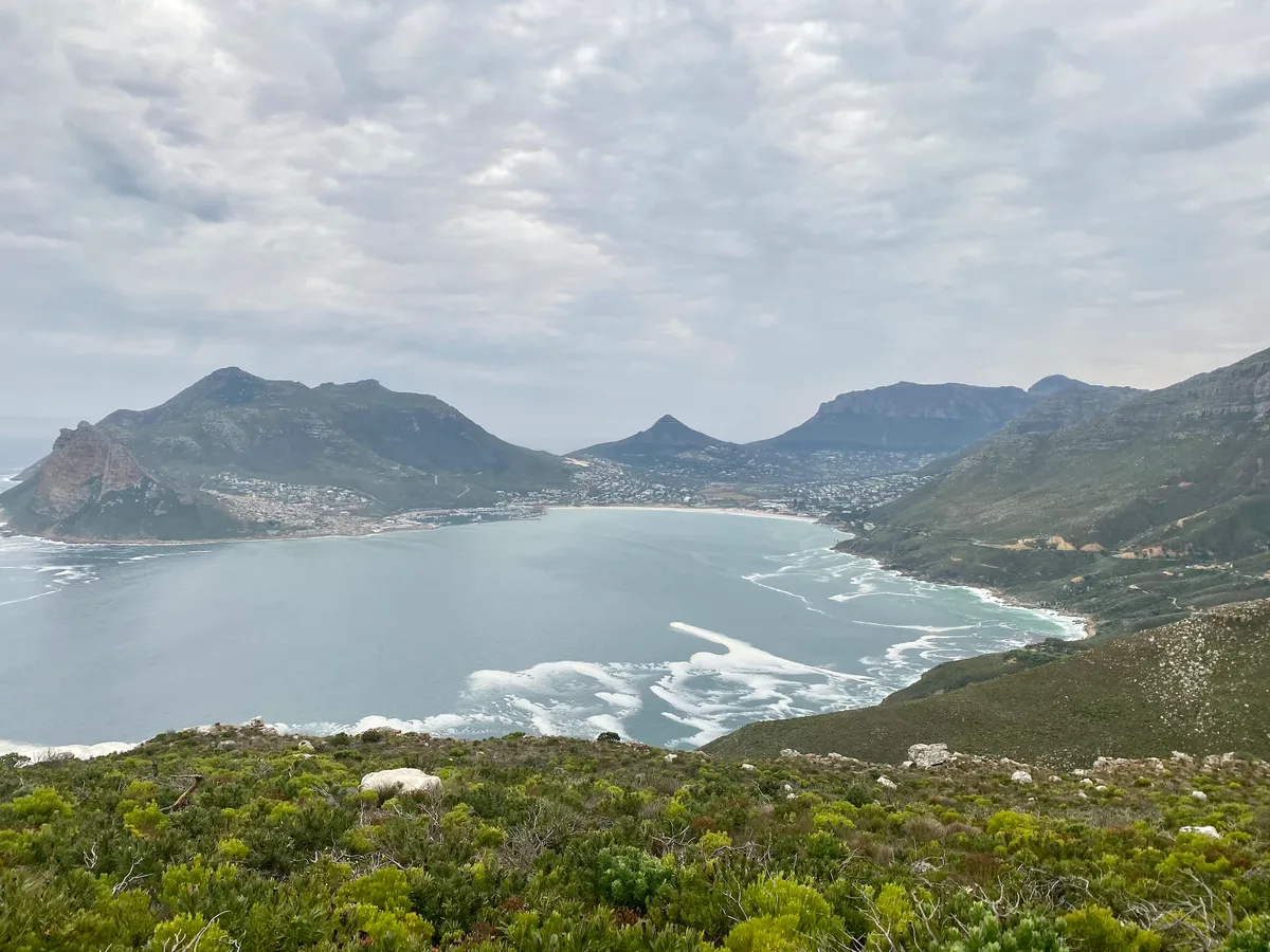 Cape Town 25-Minute Helicopter Flight with Complimentary V&A Waterfront Boat Cruise
