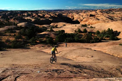 Exciting and Scenic Off-Road Guided Tour of Moab's Backcountry