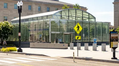 Washington DC Monuments & Capitol Hill Highlights Tour by Electric Cart