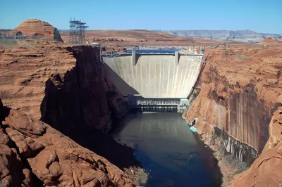 Lower Antelope Canyon, Horseshoe Bend & Lake Powell Small-Group Tour with Lunch from Las Vegas