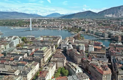 Gruyères Day Trip from Geneva by Coach and Panoramic Golden Express Train with Cheese and Chocolate Tastings