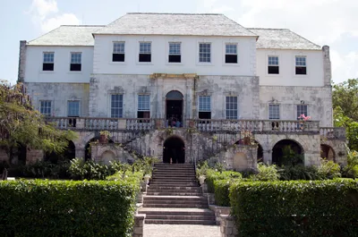 Bob Marley's Nine Mile Guided Daytrip with Admission and Hotel Pickup from Montego Bay