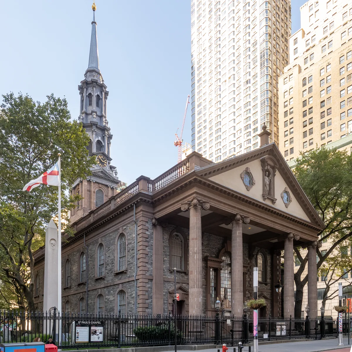 New York 9/11 Memorial Walking Tour with Optional One World Observatory Visit