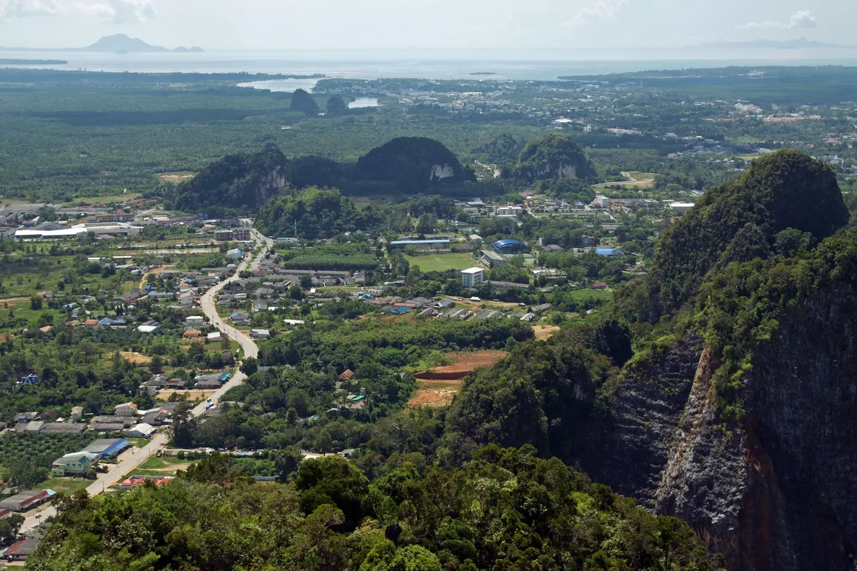 Krabi Full-Day 9-Hour Jungle Tour Including Hot Spring Waterfall, Emerald Pool, Tiger Cave Temple
