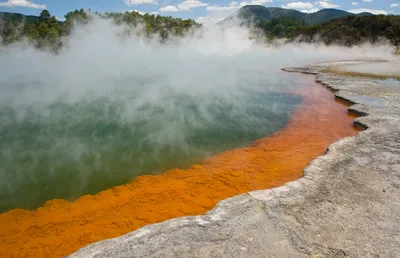 Wai-O-Tapu Thermal Wonderland in Rotorua, New Zealand