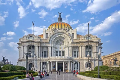 Mexico City Private 2-Hour Walking City Tour from Local Guide