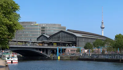 Berlin Third Reich and WWII Walking Tour: Hitler's Bunker, Reichstag, Soviet Memorial & More
