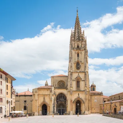 Oviedo Scary! Legends and Mysteries Tour with Historian Guide