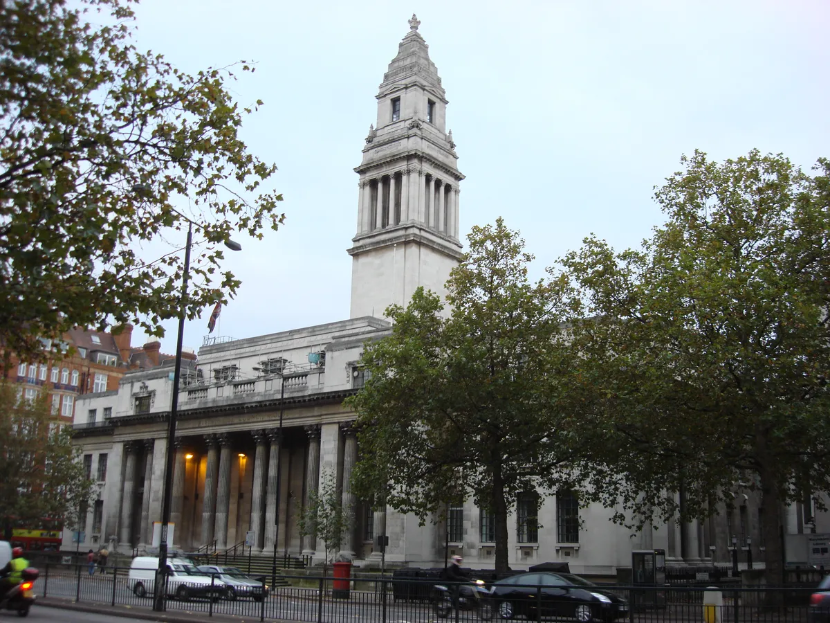 HiddenCity Moriarty's Game: The Professor's Invitation in London