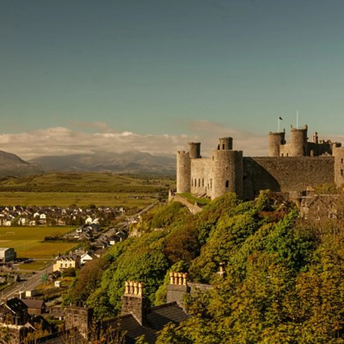 5-Day Discover Wales Small-Group Tour from London