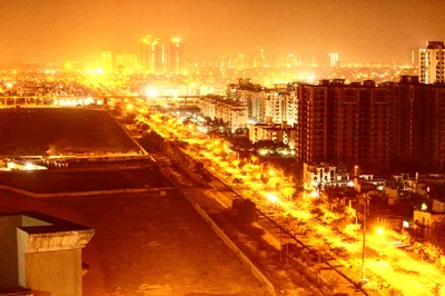 Delhi Old and New City Tour with Tuk-Tuk Ride and Private Transport - Choose Half or Full Day