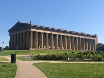 Helicopter Tour of Downtown Nashville Including Ryman Auditorium, Parthenon & Nissan Stadium
