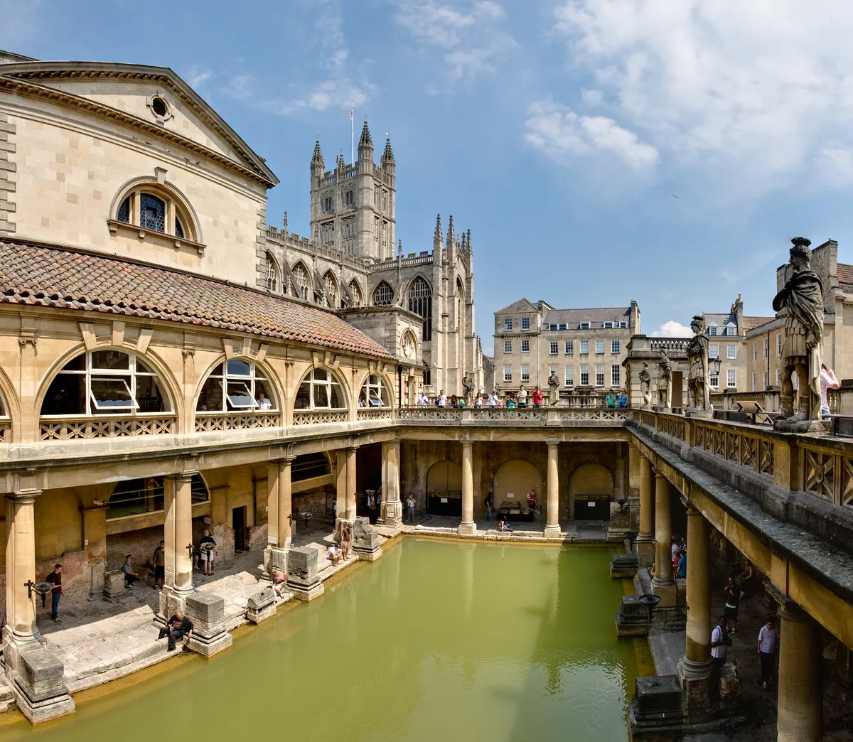 Stonehenge, Avebury & Cotswolds Small-Group Day Tour from Bath