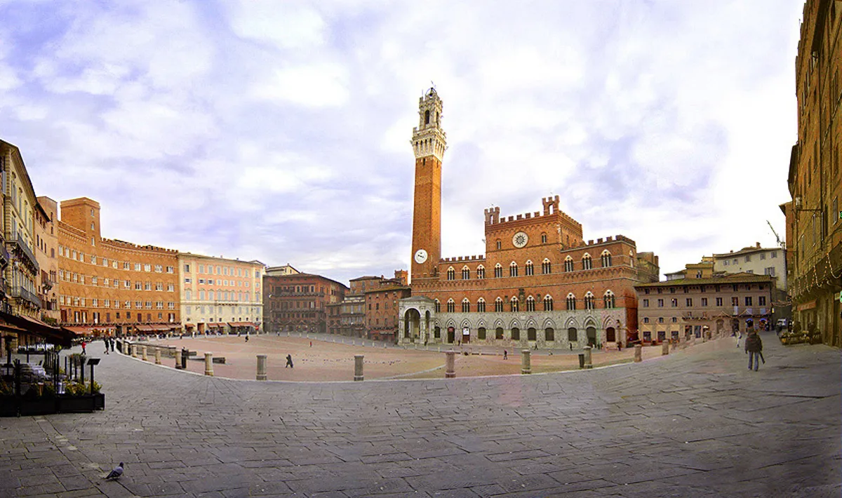 Siena and San Gimignano Small-Group Tour with Lunch from Florence