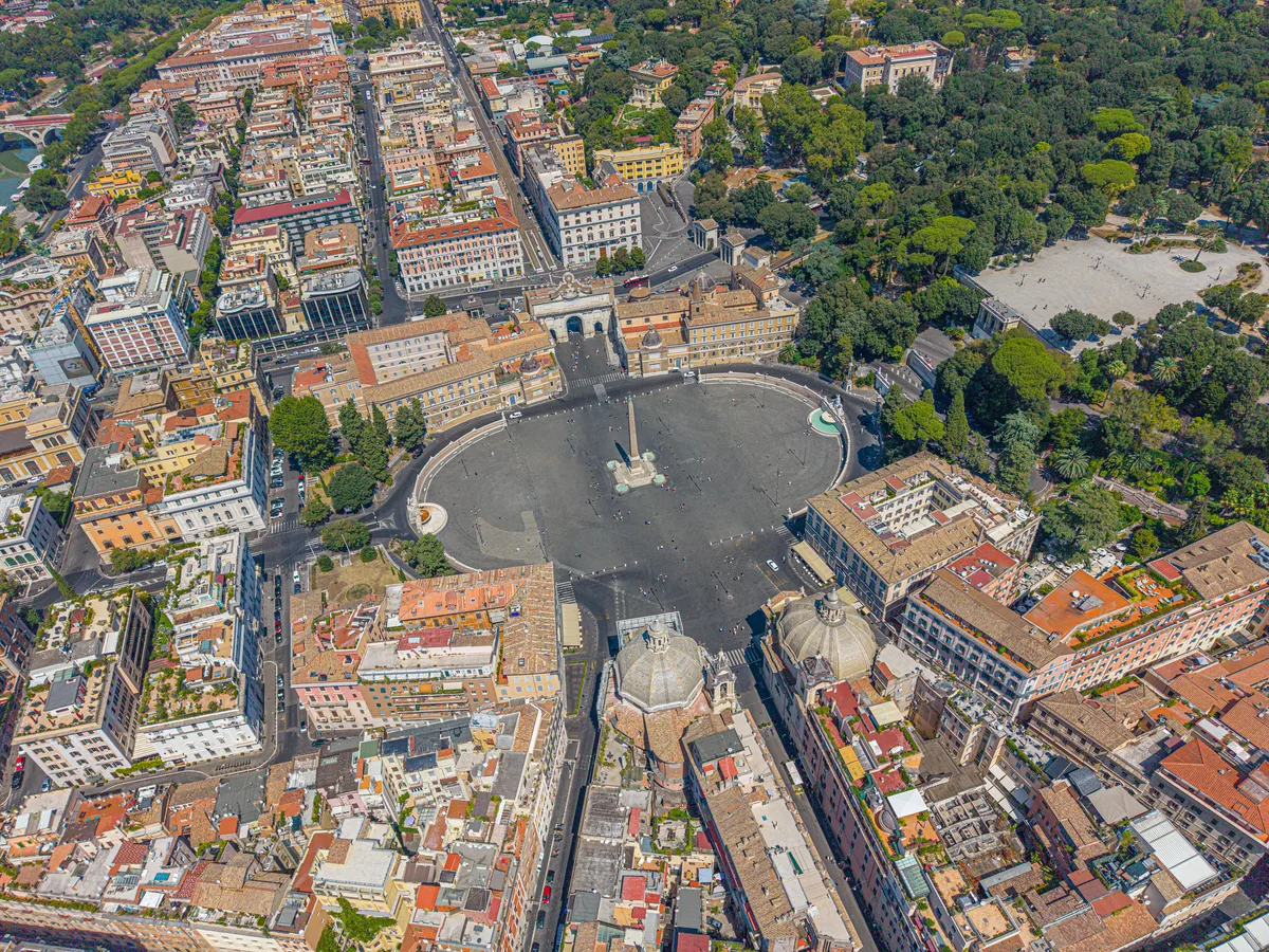 Rome Evening Panoramic Walking Tour Including Trevi Fountain and Spanish Steps
