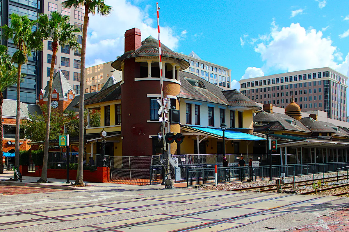 Downtown Orlando 2-Hour Interactive Walking Ghost Tour