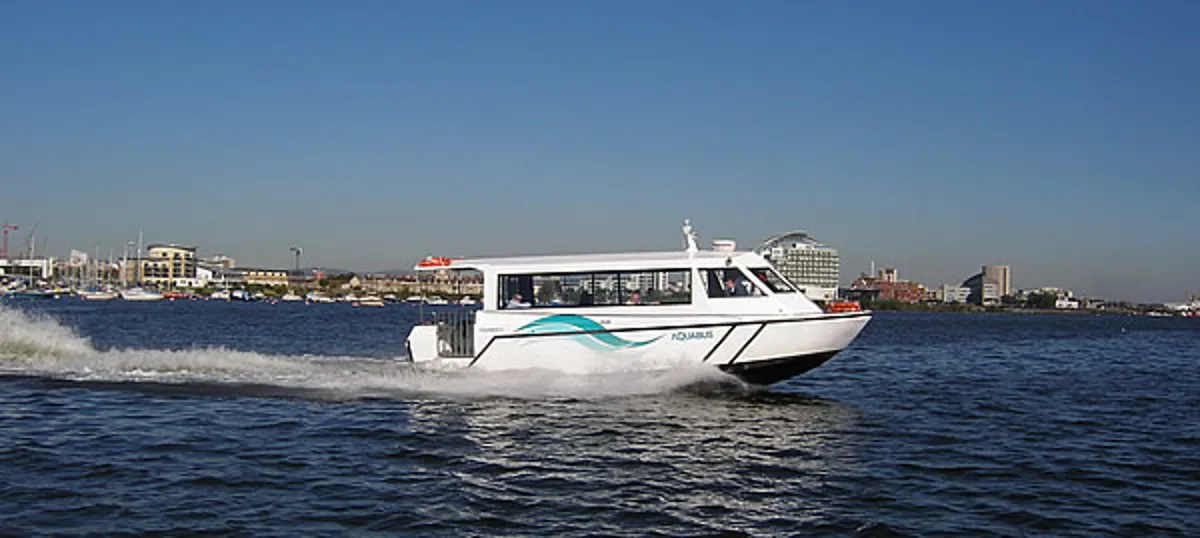 Cardiff Bay Boat Tour with Stop at Penarth Barrage