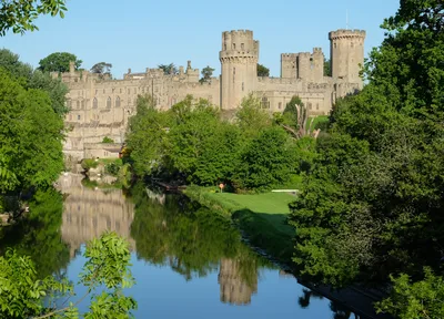 Warwick Castle, Oxford, Stratford-upon-Avon & Cotswolds Day Trip from London