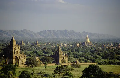 Hot Air Balloon Ride Over Bagan Temples and Pagodas